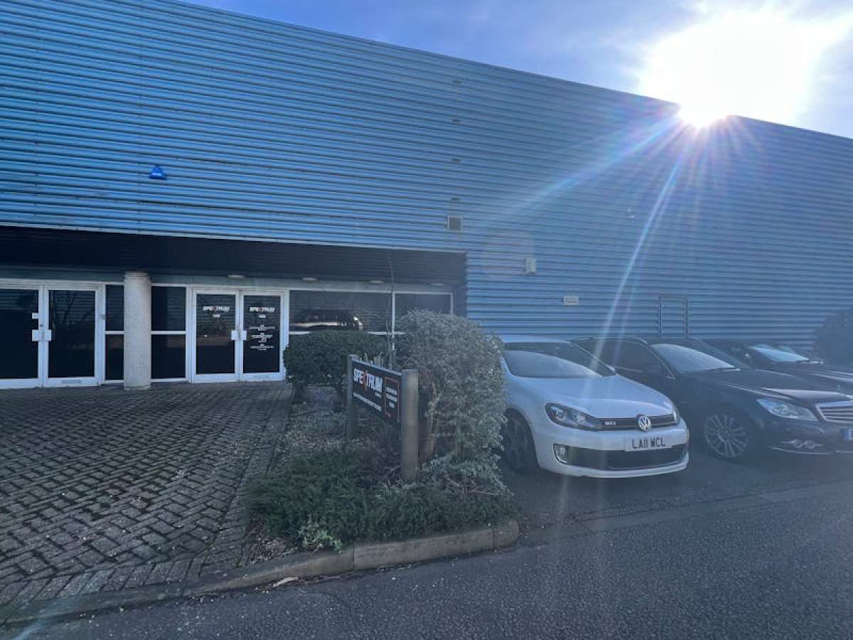 Industrial Unit To Let, Portsmouth