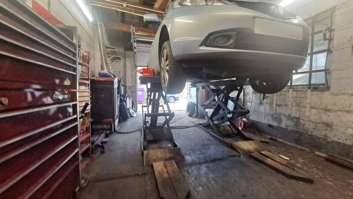 Industrial Unit in Shefford - photo 3