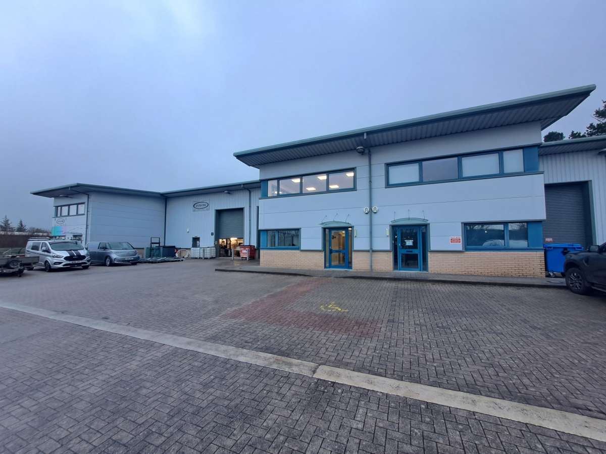 Industrial Unit in Redruth - photo 2