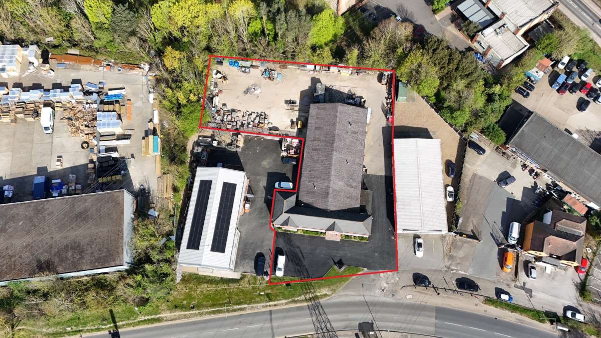 Industrial Unit in Colchester - photo 2