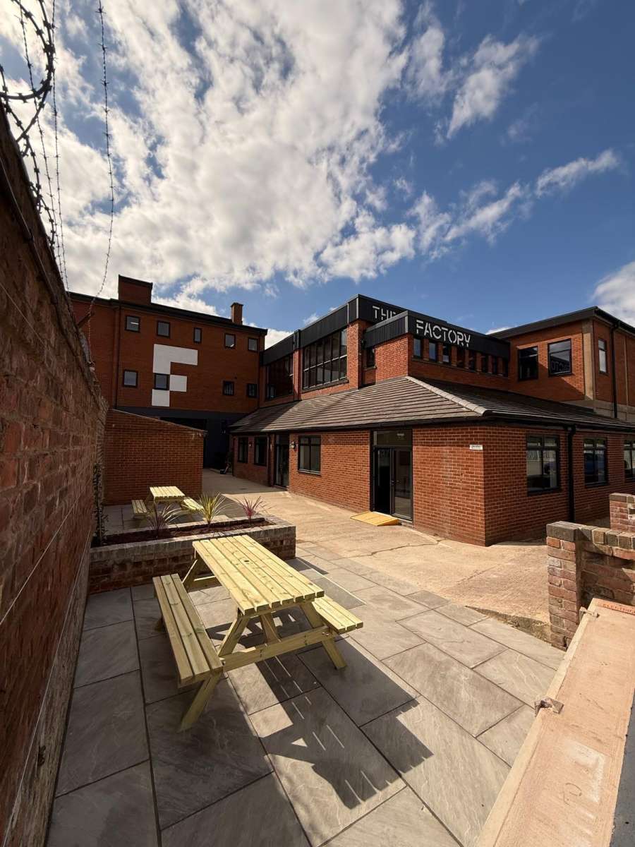 Industrial Unit in Gloucester - photo 4