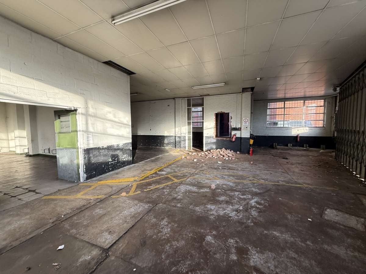 Industrial Unit in Hinckley - photo 3