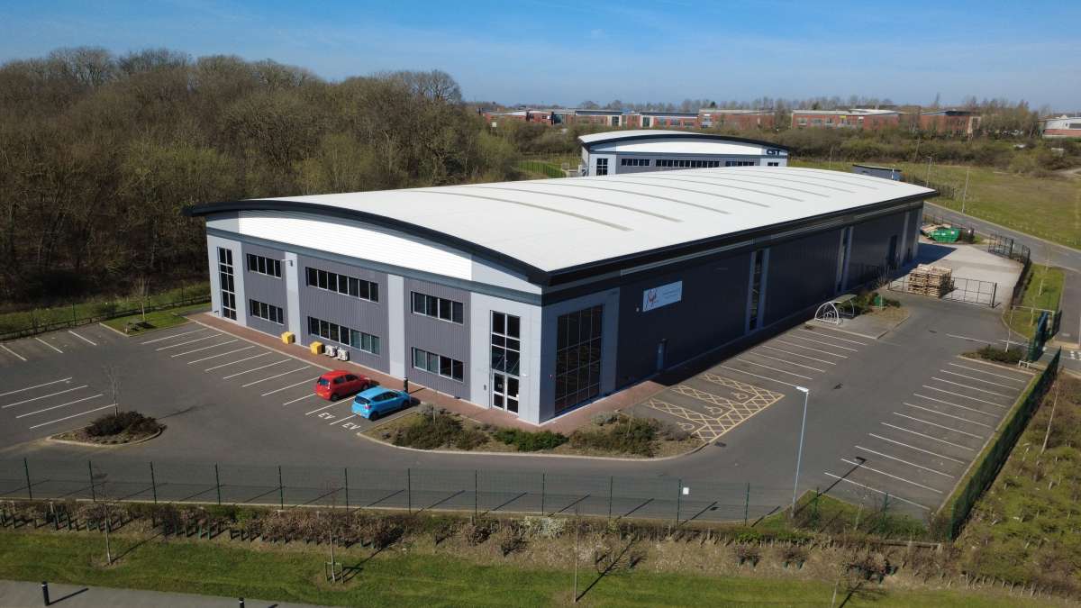 Industrial Unit To Let, Castlewood Business Park