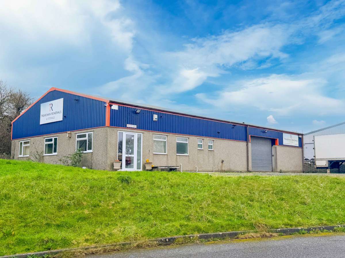 Industrial Unit To Let, Mawgan