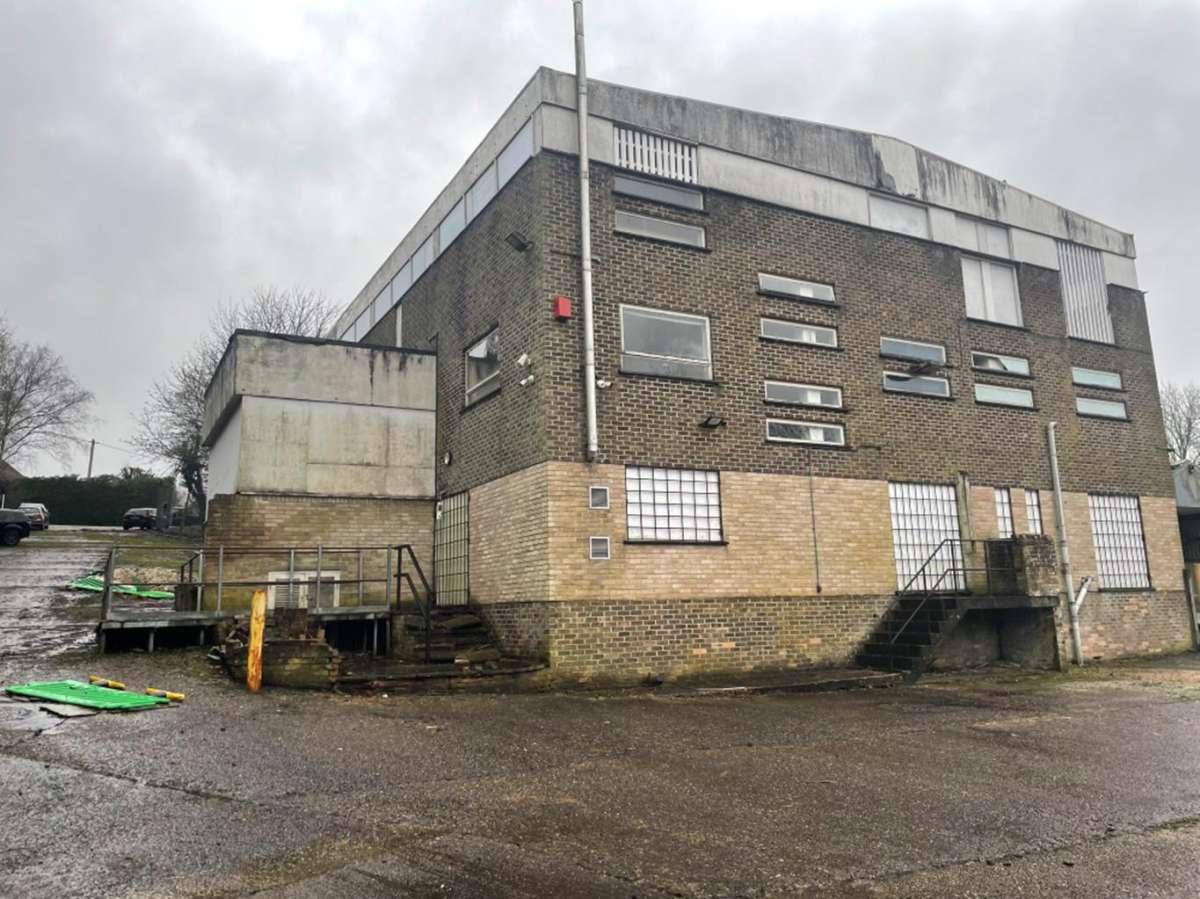 Industrial Unit For Sale, Basingstoke