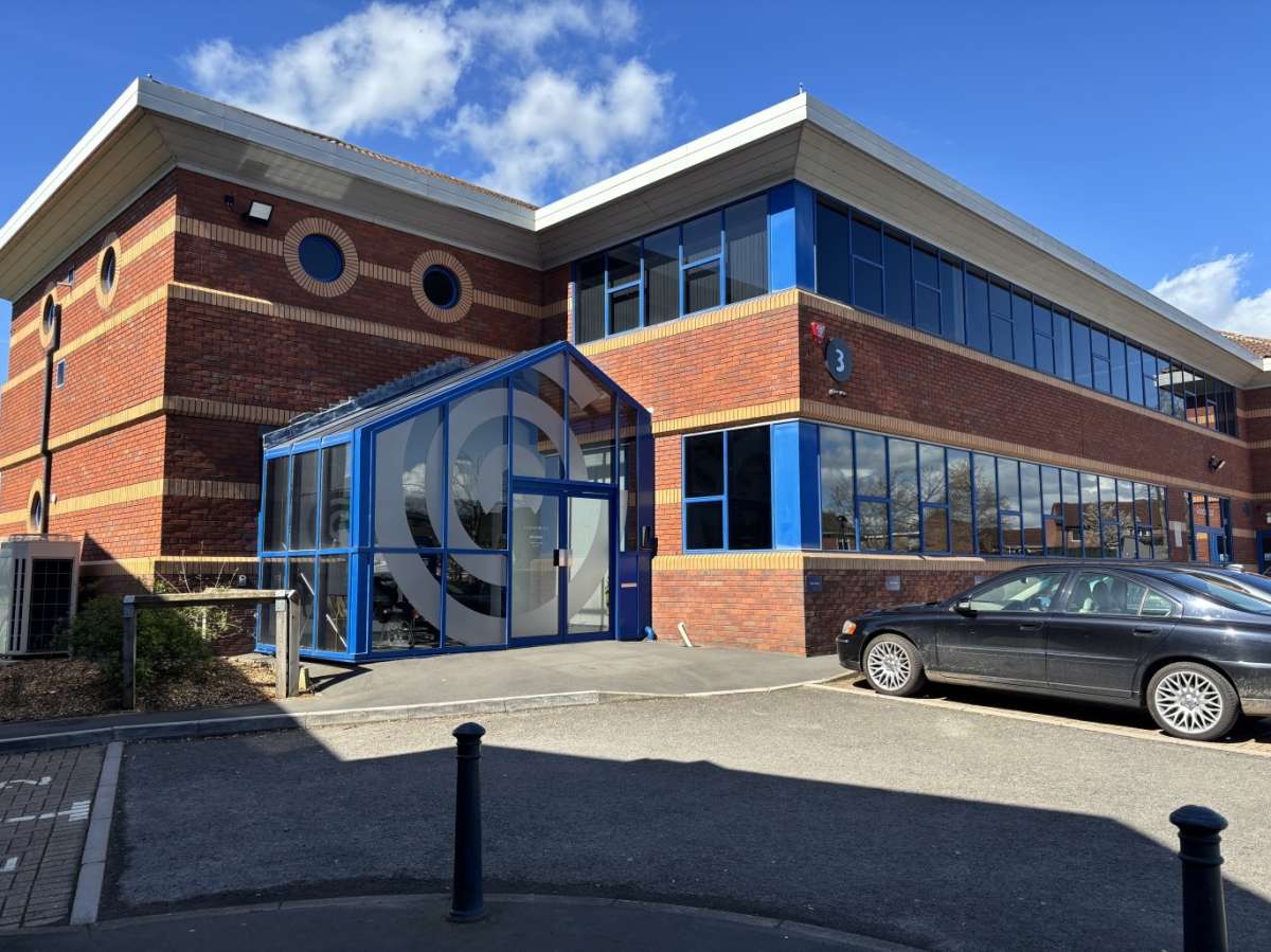 Industrial Unit To Let, Melksham