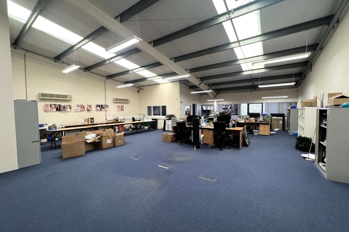 Industrial Unit in Witham - photo 3