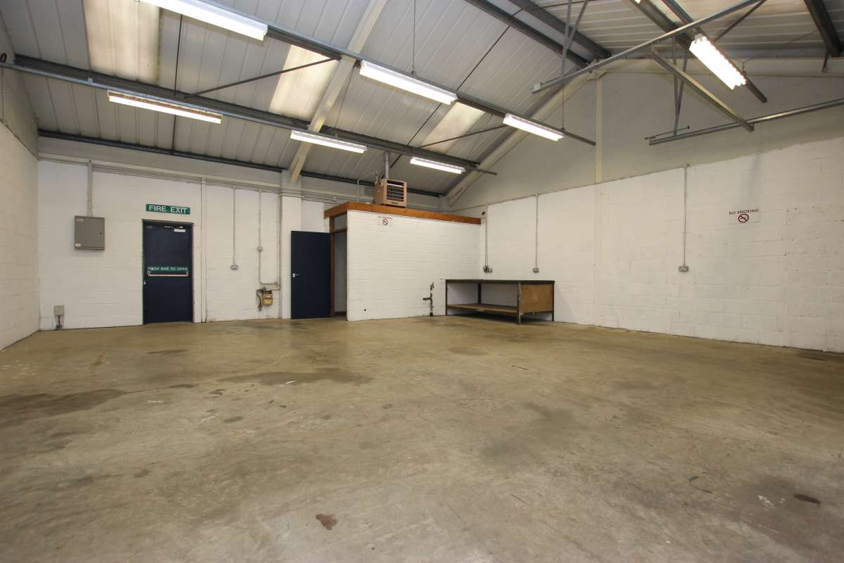 Industrial Unit in Sleaford - photo 2
