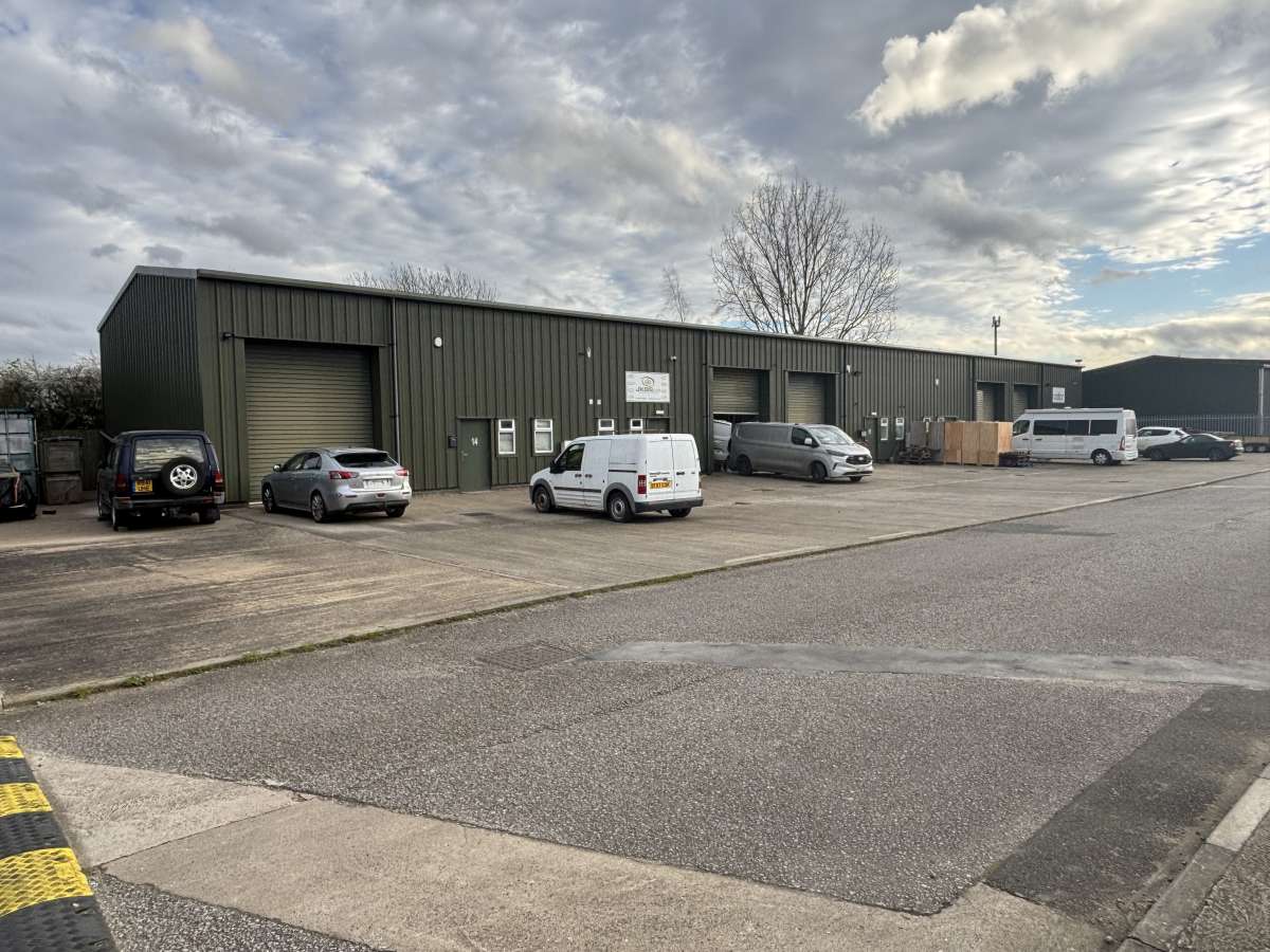 Industrial Unit in Washingborough - photo 3