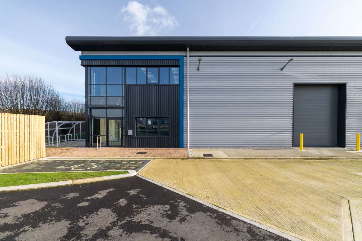 Industrial Unit in Banbury - photo 2
