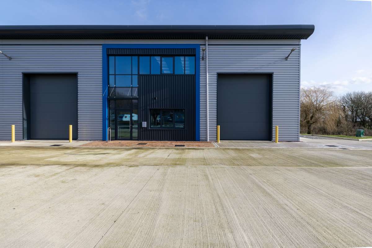 Industrial Unit in Banbury - photo 3