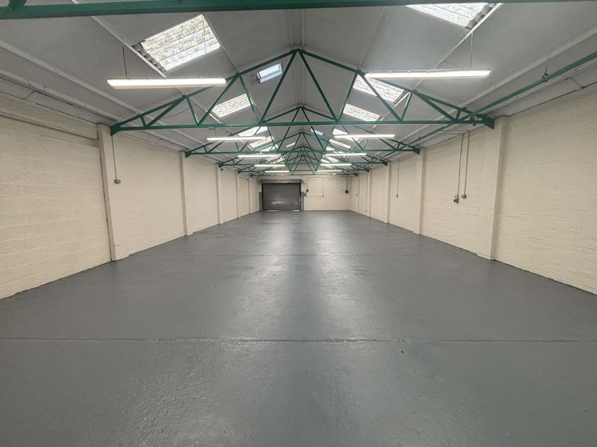 Industrial Unit in Leicester - photo 2