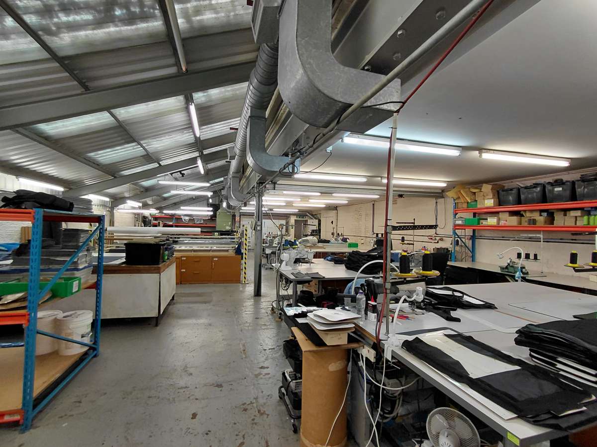 Industrial Unit in Oxted - photo 3
