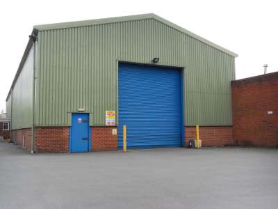 Industrial Unit in Kingswinford - photo 2