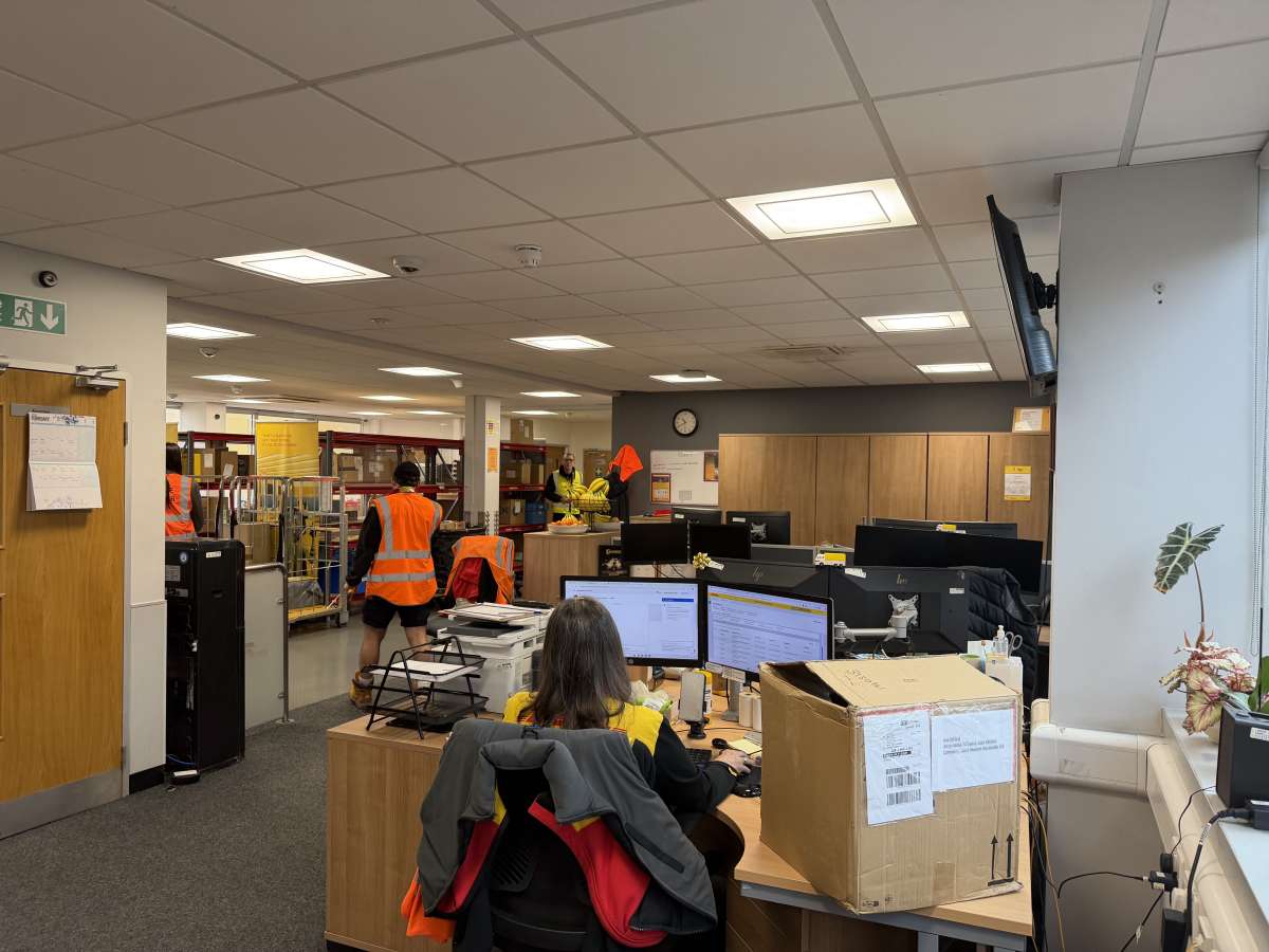 Industrial Unit in London - photo 3