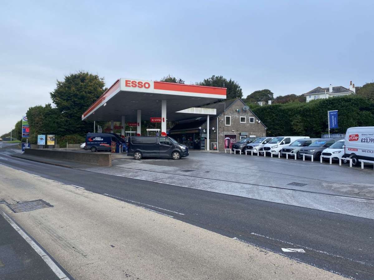 Industrial Unit in Plymouth - photo 3