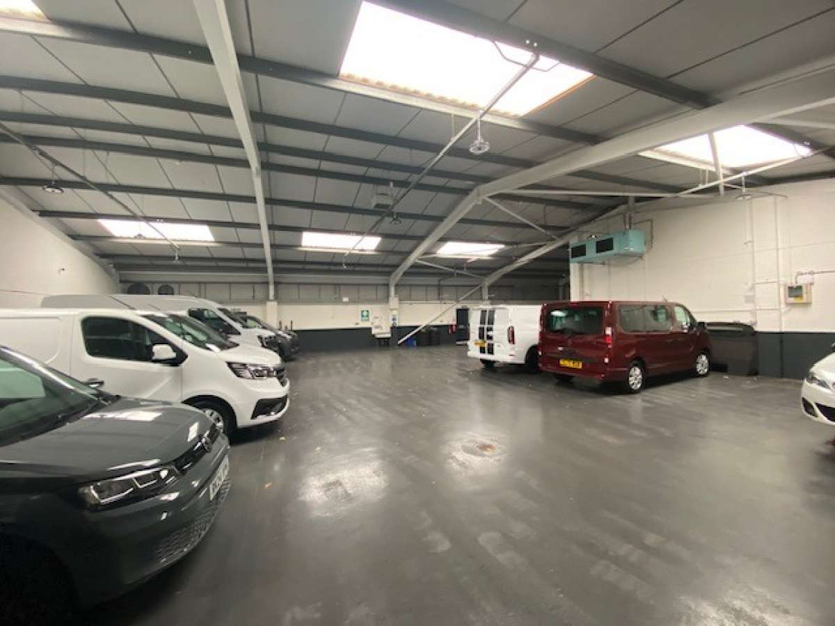 Industrial Unit in Plymouth - photo 4