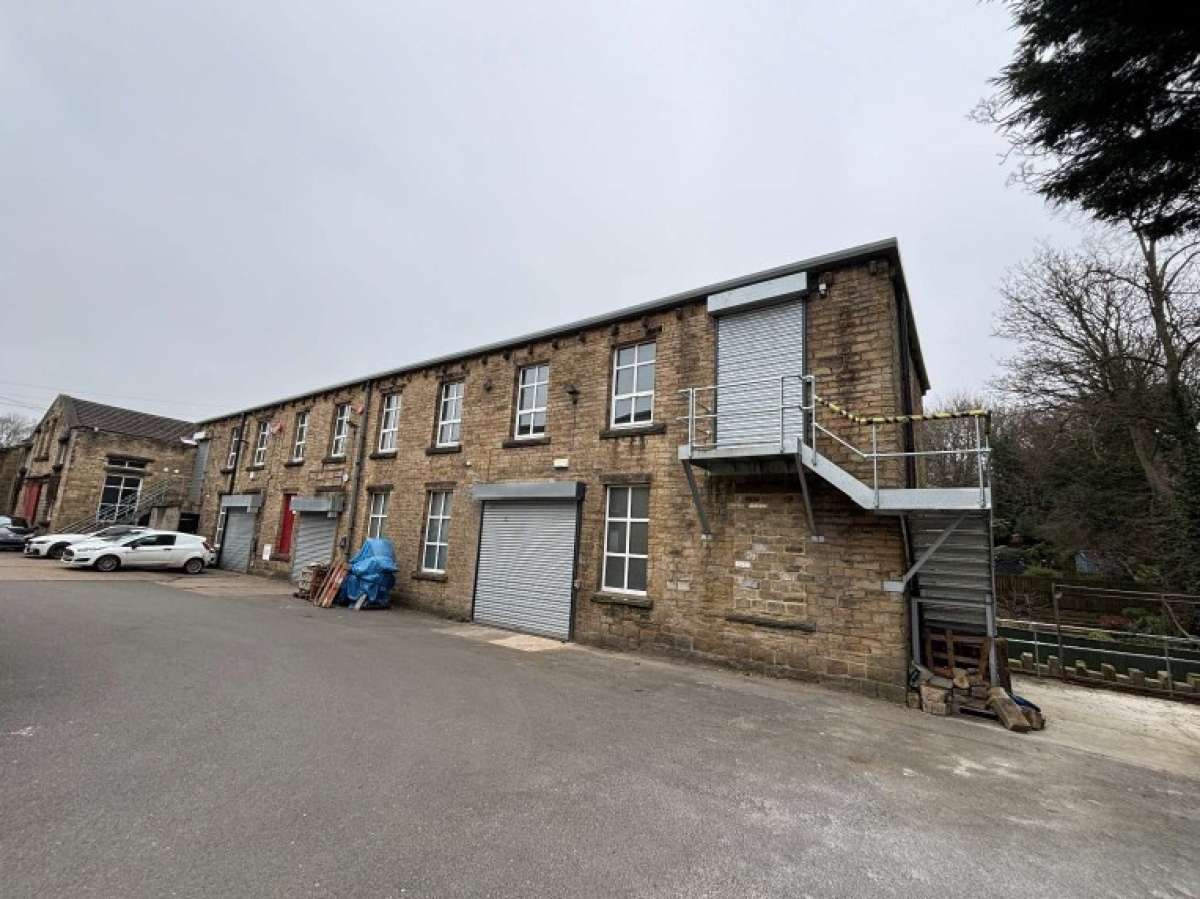 Industrial Unit To Let, Longwood