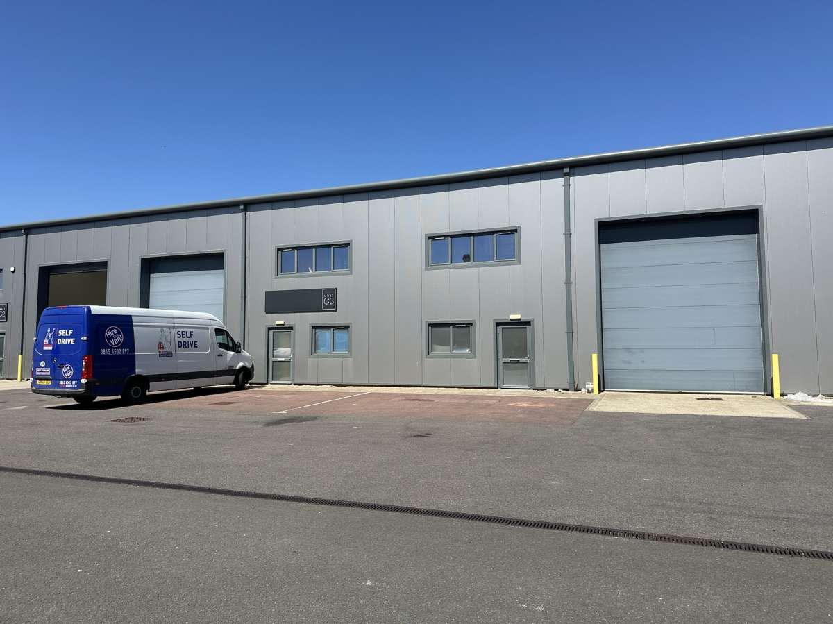 Industrial Unit To Let, Newhaven