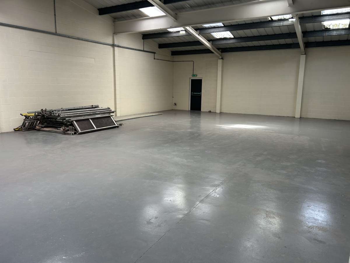Industrial Unit in Plymouth - photo 4