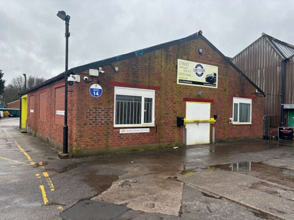 Industrial Unit To Let, Manchester