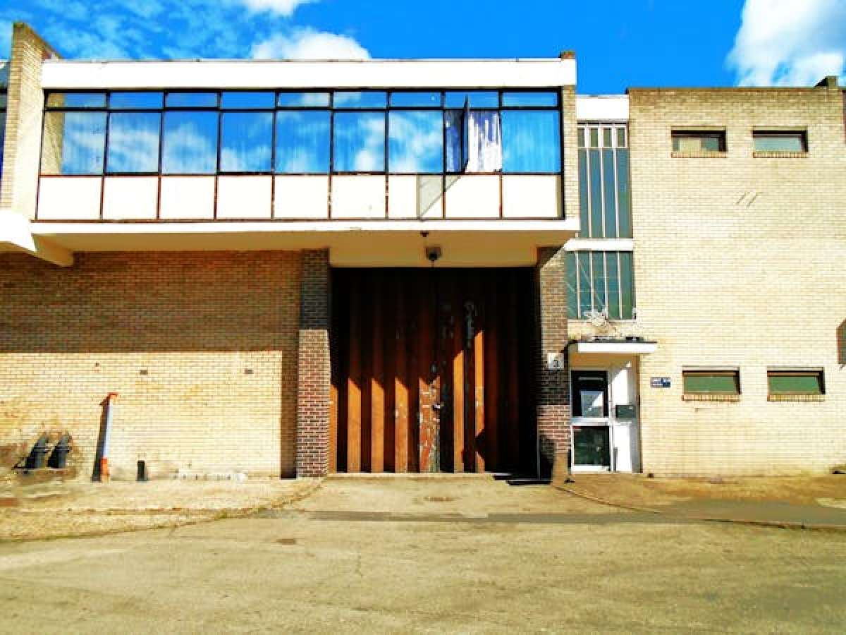 Industrial in Abbey Wood