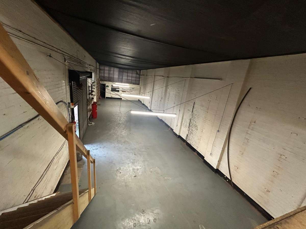 Industrial Unit in Nottingham - photo 2