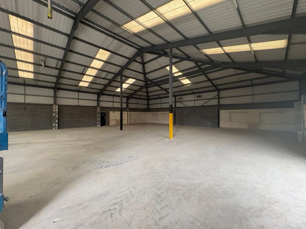 Industrial Unit in Lincoln - photo 4