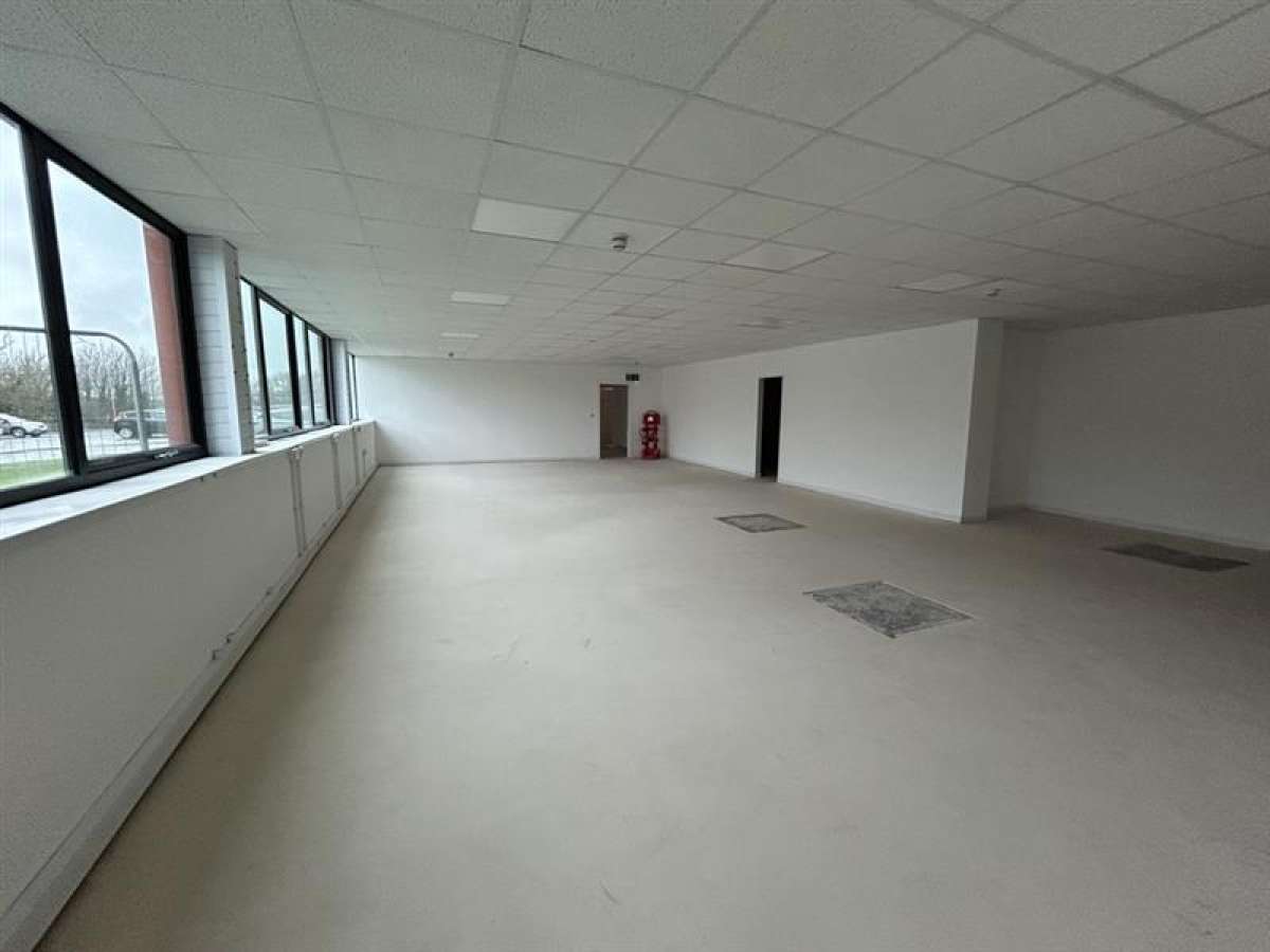 Industrial Unit in Plymouth - photo 4