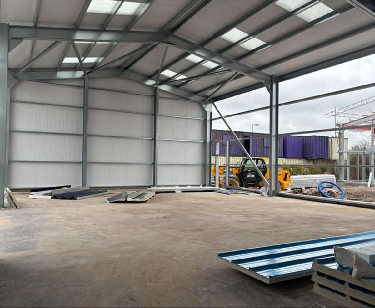 Industrial Unit in Wiltshire - photo 3