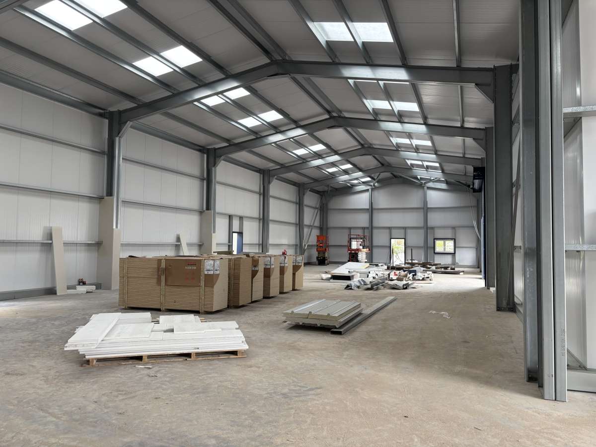 Industrial Unit in Wiltshire - photo 4