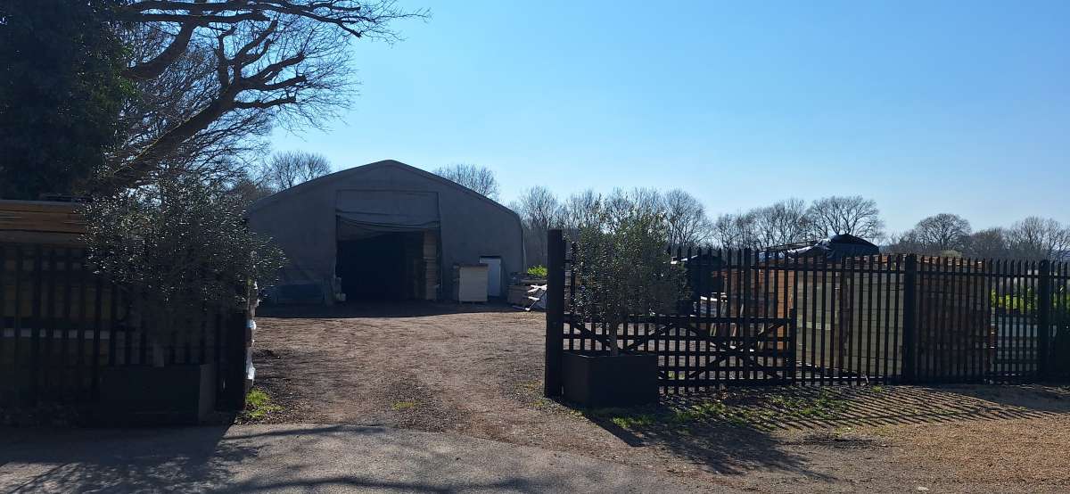 Industrial in Warnham