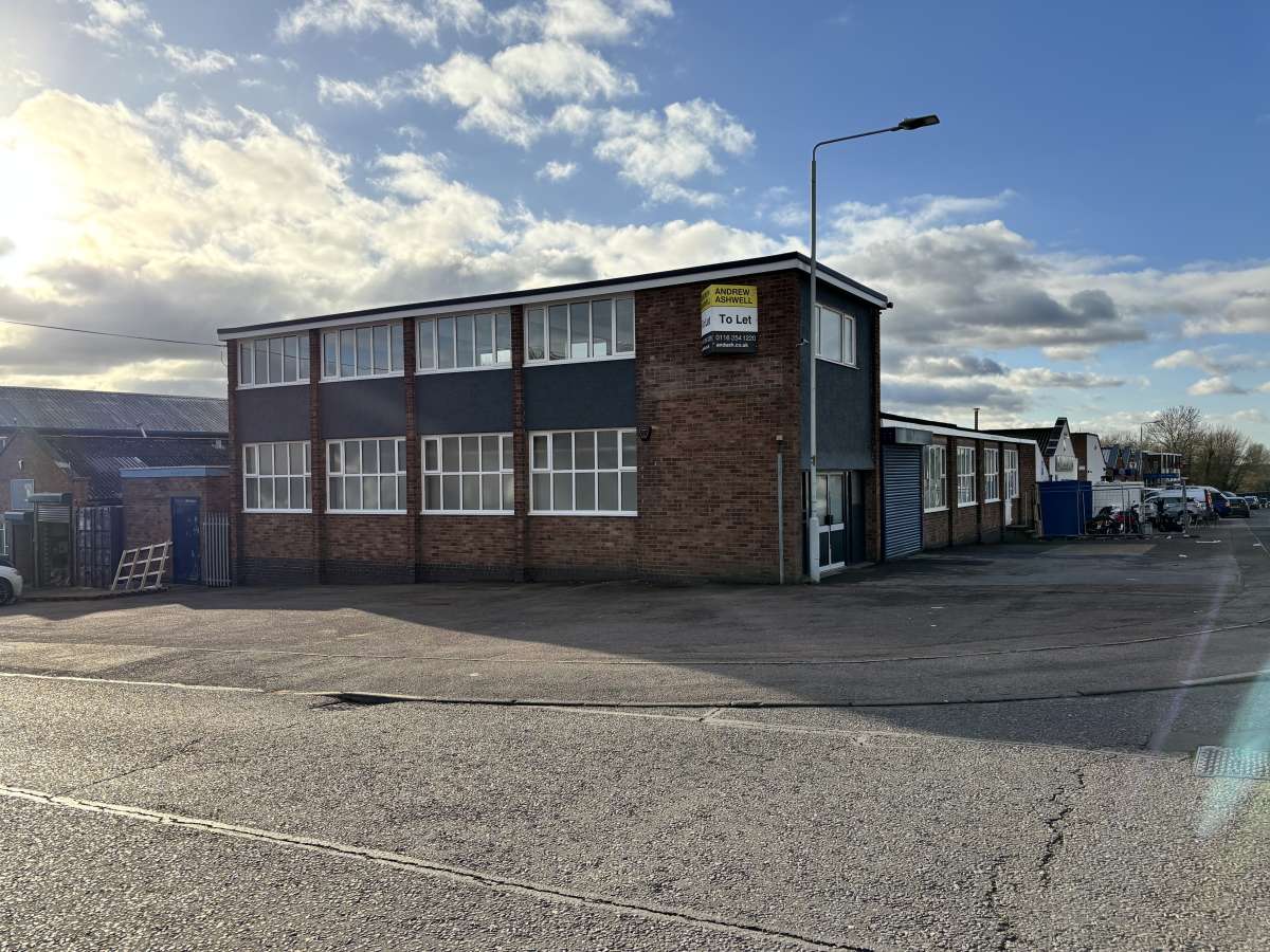 Industrial in Oadby