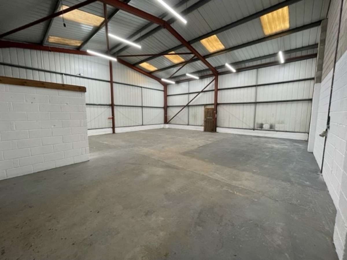 Industrial Unit in Launceston - photo 4