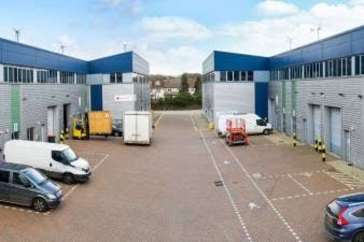 Industrial Unit in Mitcham - photo 4