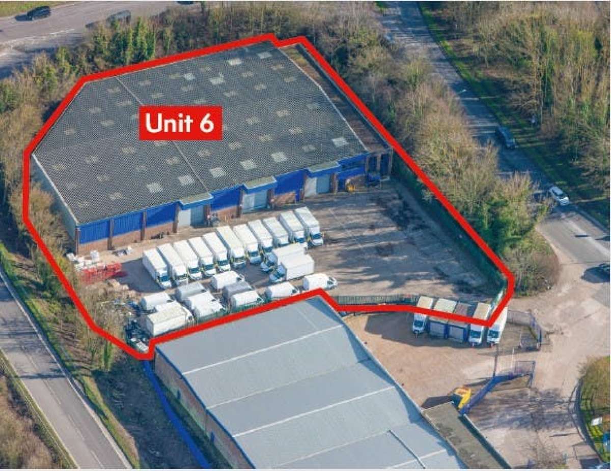 Industrial Unit in Swanley - photo 2