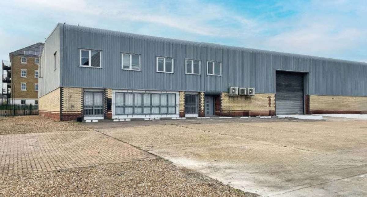 Industrial Unit To Let, Erith