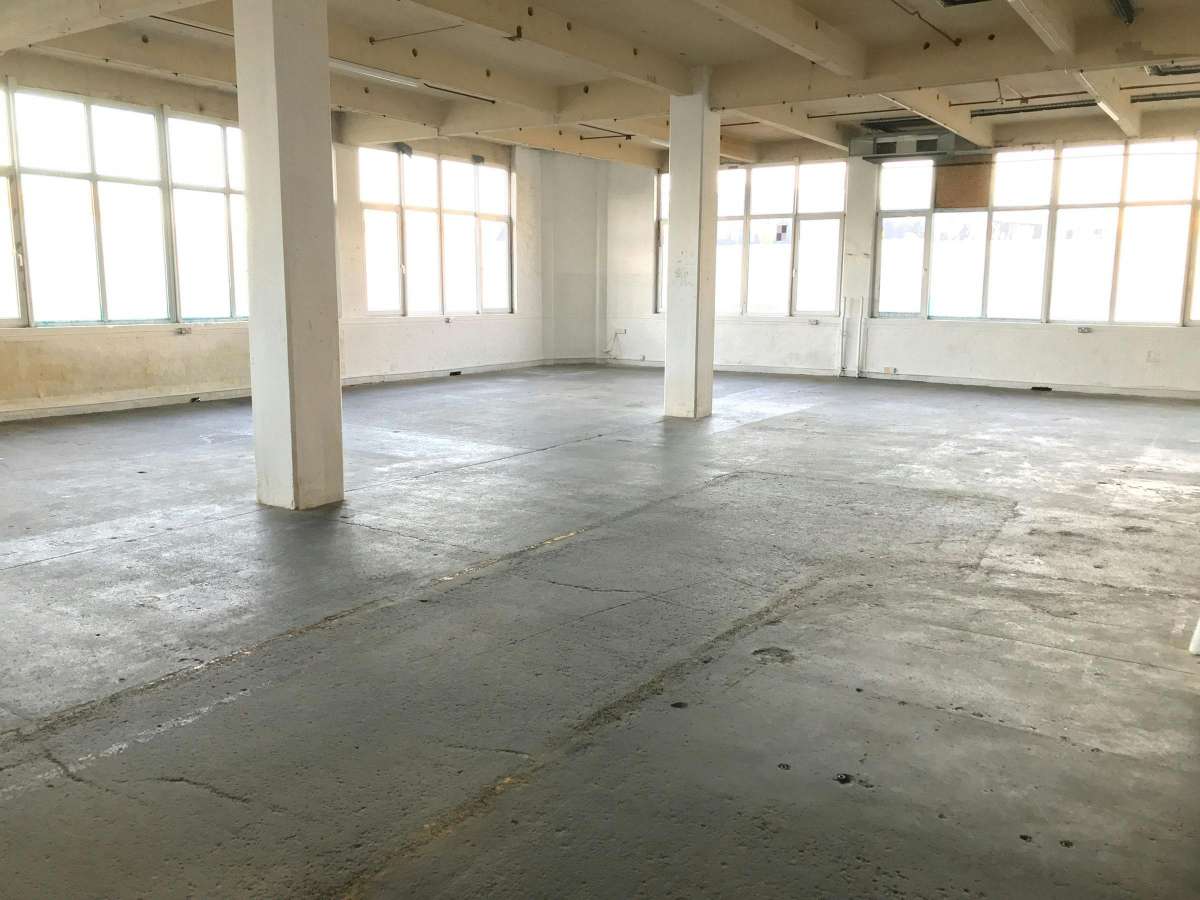 Industrial Unit in Maidstone - photo 2
