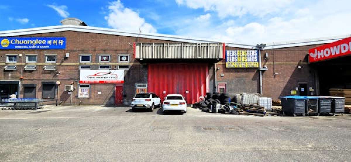 Industrial in Charlton