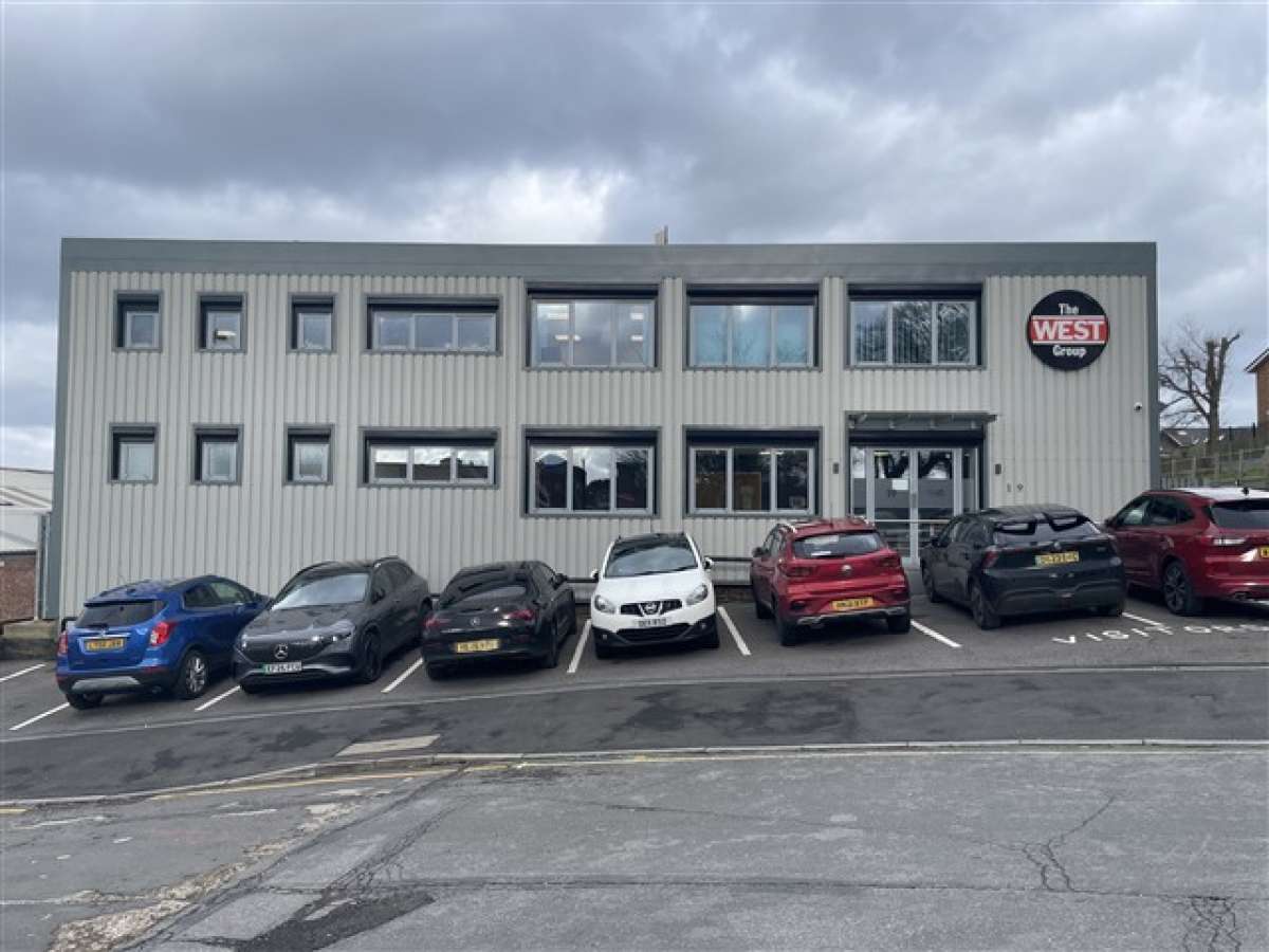 Industrial Unit To Let, Waterlooville