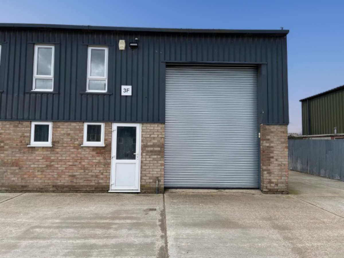 Industrial Unit To Let, Brightlingsea