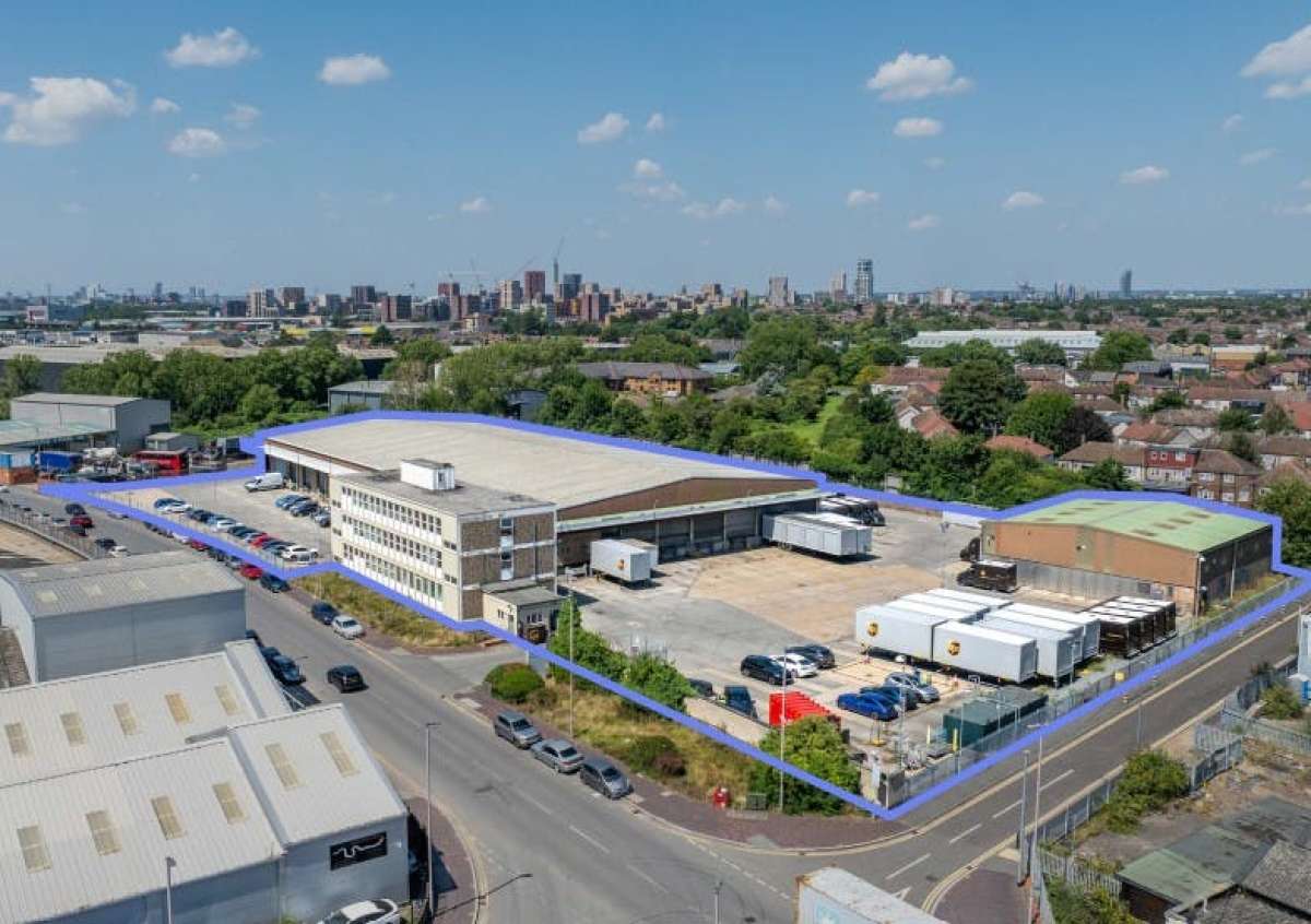 Industrial in Barking