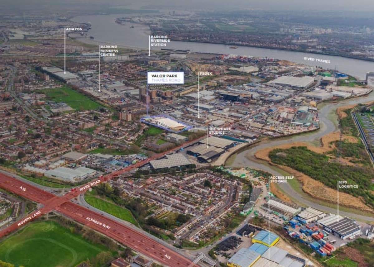 Industrial Unit in Barking - photo 4