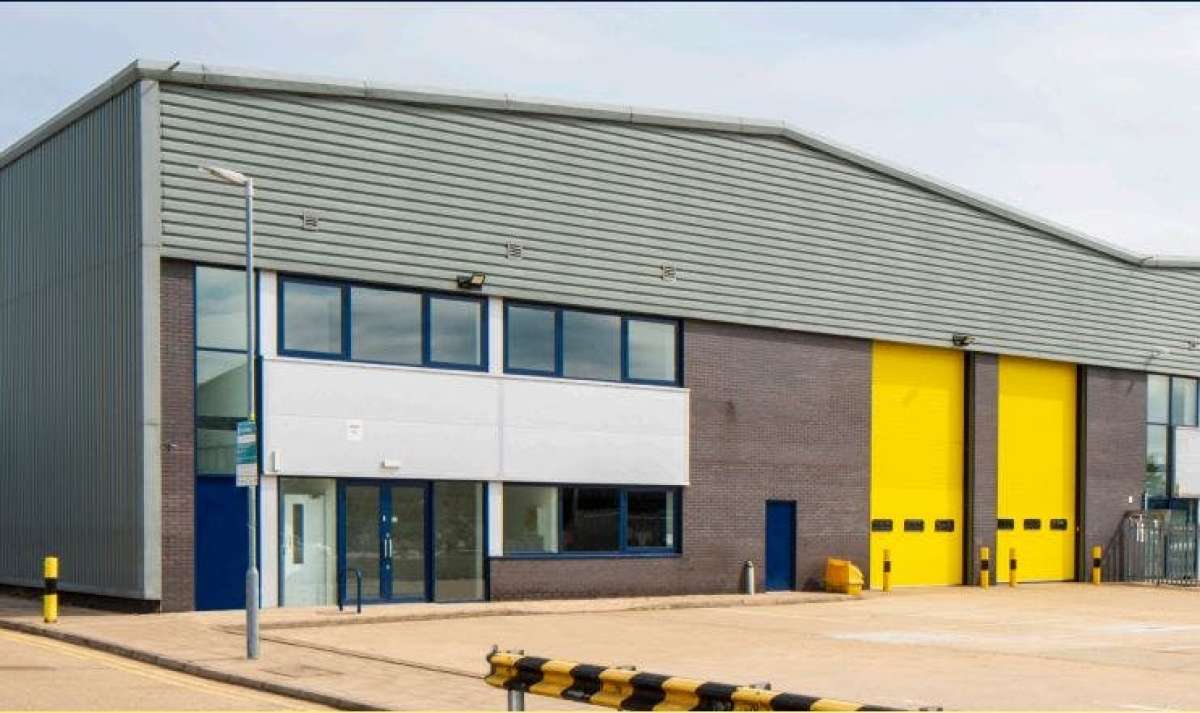 Industrial Unit in Barking - photo 3