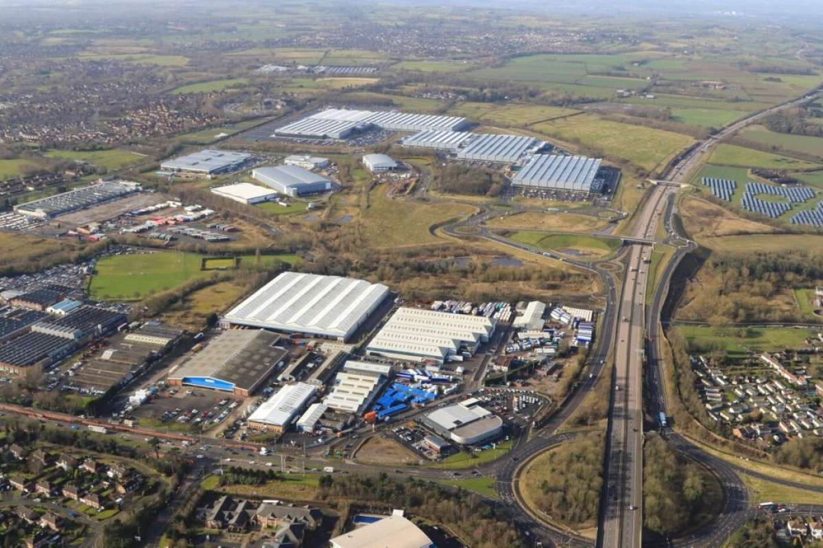 Industrial Unit To Let, Wolverhampton