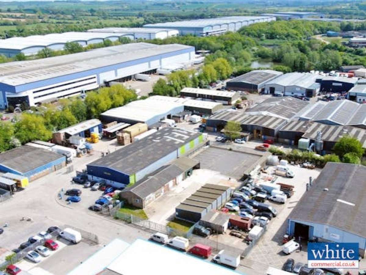 Industrial Unit in Banbury - photo 3