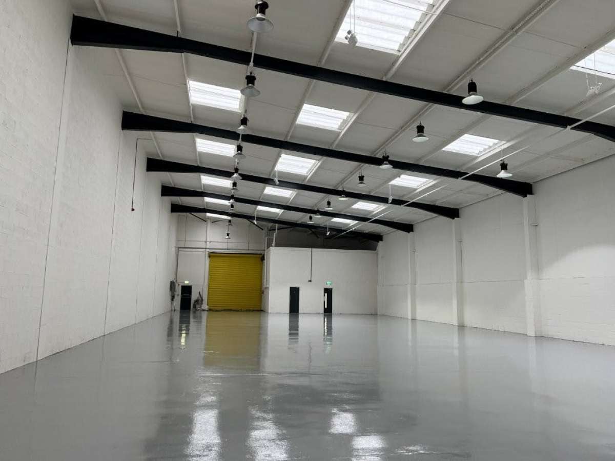 Industrial Unit in Ashford - photo 2