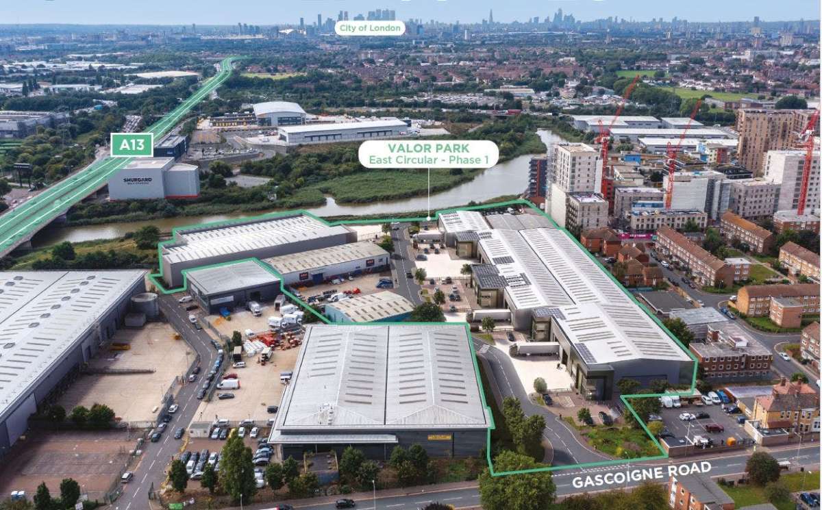 Industrial Unit in Barking - photo 4