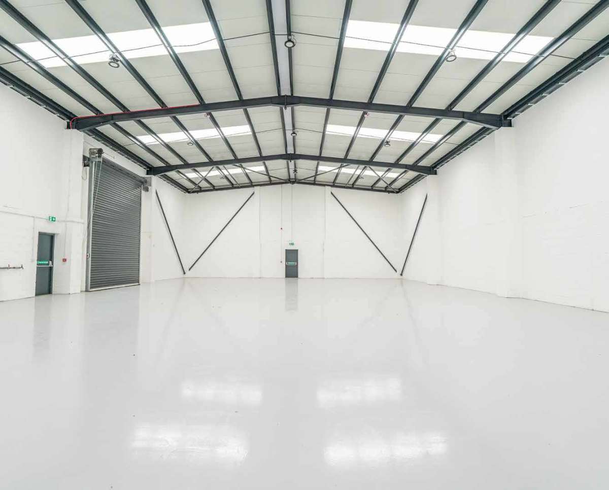 Industrial Unit in Ringwood - photo 3