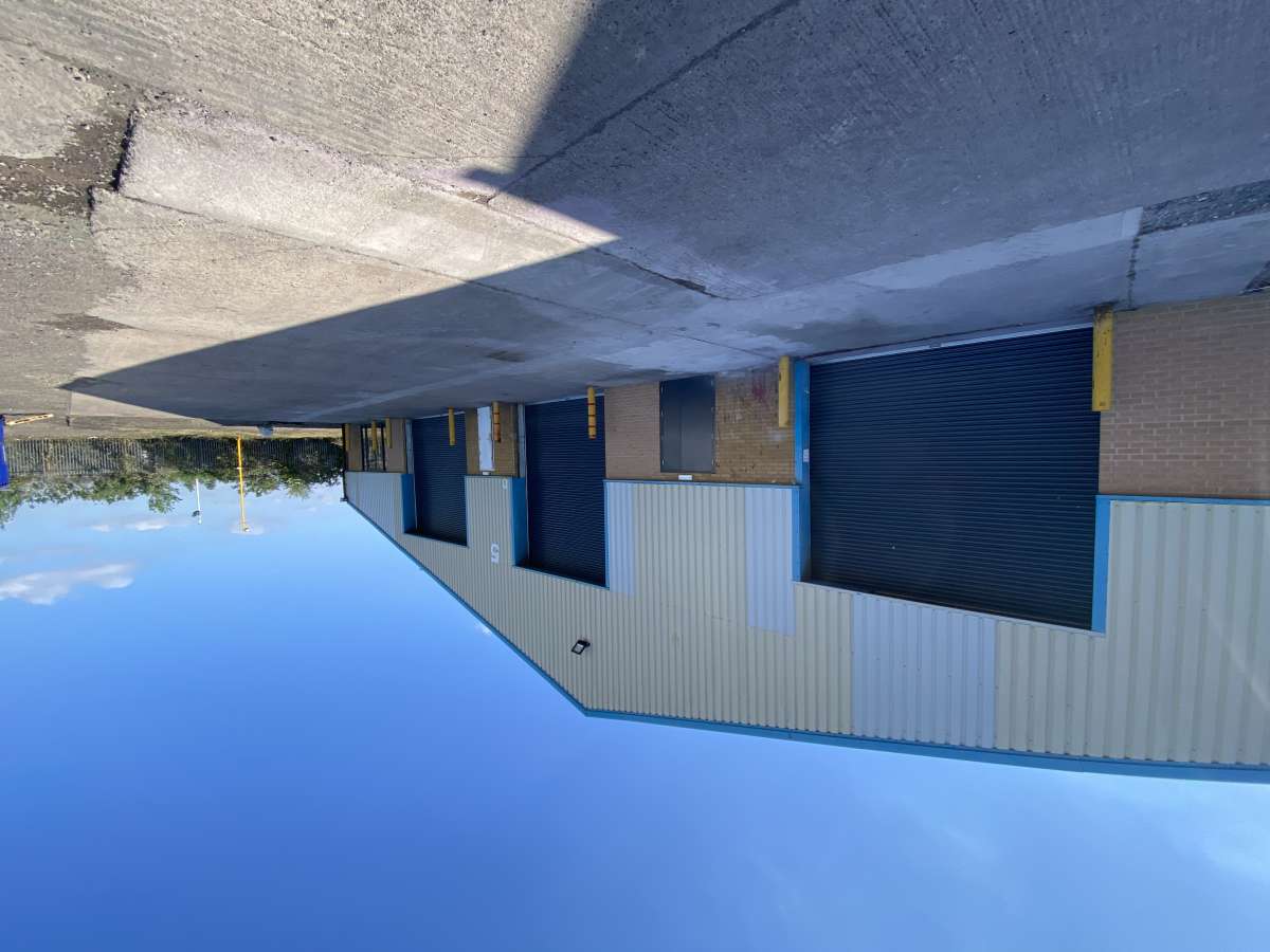 Industrial Unit To Let, Stourbridge